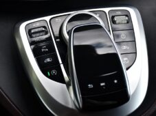 Mercedes-Benz Třídy V 250 D AVANTGARDE L - 27