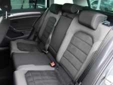 Volkswagen Golf 1.6TDi NAVI CARPLAY 2xALU - 20