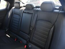 Alfa Romeo Giulia 2,0 VELOCE 16V 206kW AT8-Q4 - 19