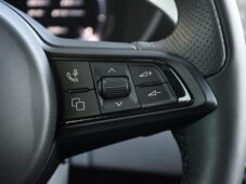 Alfa Romeo Giulia 2,0 VELOCE 16V 206kW AT8-Q4 - 29