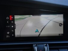 Alfa Romeo Giulia 2,0 VELOCE 16V 206kW AT8-Q4 - 38