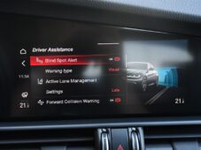 Alfa Romeo Giulia 2,0 VELOCE 16V 206kW AT8-Q4 - 40