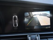 Alfa Romeo Giulia 2,0 VELOCE 16V 206kW AT8-Q4 - 45
