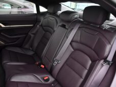 Porsche Taycan PERFORMANCE PLUS - 19