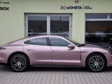 Porsche Taycan PERFORMANCE PLUS - 11