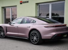 Porsche Taycan PERFORMANCE PLUS - 2