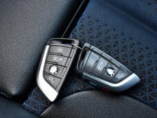 BMW Řada 2 218d M-SPORT 1M ČR - 38
