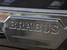 Mercedes-Benz Třídy G 500 4X42 BRABUS - 38