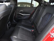 BMW Řada 3 320d xDrive M-SPORT 3L-ZÁRUKA - 37