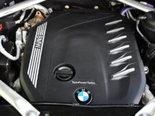 BMW X5 XDRIVE30D M-SPORT PANO - 44