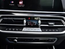 BMW X5 XDRIVE30D M-SPORT PANO - 27