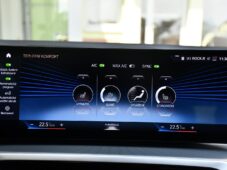 BMW Řada 3 320d xDrive M-SPORT 1M ČR - 27