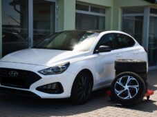 Hyundai i30 1.0T-GDI 88kW ČR - 1