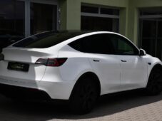 Tesla Model Y LONG RANGE DUAL MOTOR AWD - 3