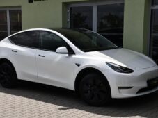 Tesla Model Y LONG RANGE DUAL MOTOR AWD - 1