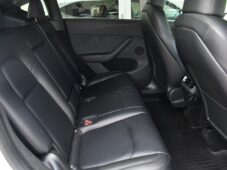 Tesla Model Y LONG RANGE DUAL MOTOR AWD - 19