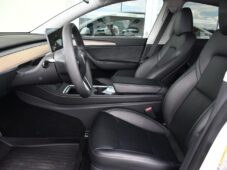 Tesla Model Y LONG RANGE DUAL MOTOR AWD - 12