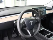 Tesla Model Y LONG RANGE DUAL MOTOR AWD - 14