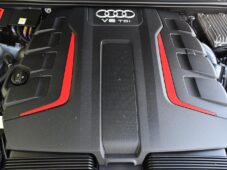 Audi SQ8 4.0TDi V8 N.VISION B&O K360°ČR - 46