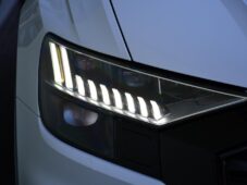 Audi SQ8 4.0TDi V8 N.VISION B&O K360°ČR - 42