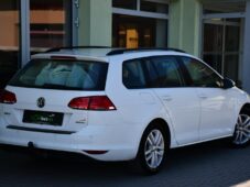 Volkswagen Golf 1.6TDi AUT. AC P.SENZORY TAŽNÉ - 4
