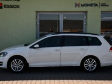 Volkswagen Golf 1.6TDi AUT. AC P.SENZORY TAŽNÉ - 11