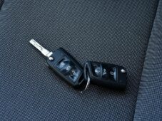 Volkswagen Golf 1.6TDi AUT. AC P.SENZORY TAŽNÉ - 29