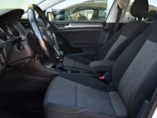 Volkswagen Golf 1.6TDi AUT. AC P.SENZORY TAŽNÉ - 13