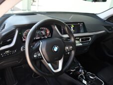 BMW Řada 2 218d ČR 1M - 14