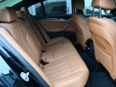 BMW Řada 5 530d xDrive M-SPORT K360 ČR 1M - 15