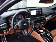 BMW Řada 5 530d xDrive M-SPORT K360 ČR 1M - 9