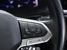Volkswagen Multivan 2.0TDI BULLI VIRTUA DCC TAŽNÉ - 24