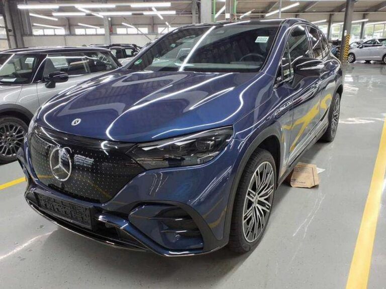 Mercedes-Benz EQE 350 4-matic AMG - 1
