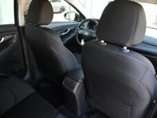 Hyundai i30 1,0T-GDi FAMILY SMART DCT ČR - 14