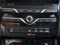 Mercedes-Benz GLA INFINITI QX30 220 CDI 4MATIC - 31