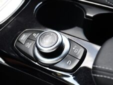 Mercedes-Benz GLA INFINITI QX30 220 CDI 4MATIC - 34