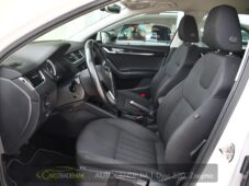 Škoda Octavia 1,6TDI STYLE ČR - 10