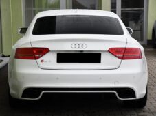 Audi RS 5 4.2 V8 B&O PO VELKÉM SERVISE - 10