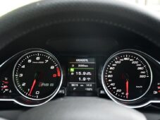 Audi RS 5 4.2 V8 B&O PO VELKÉM SERVISE - 31