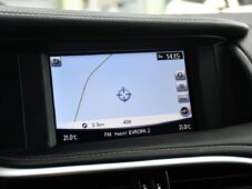 Infiniti QX30 220 CDI 4MATIC PANO ACC - 30