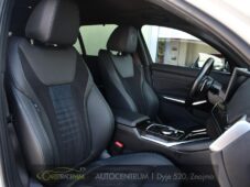 BMW Řada 3 320D XDRIVE M-SPORT ČR HUD - 16