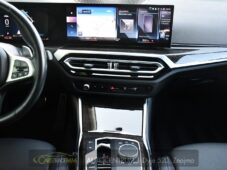 BMW Řada 3 320D XDRIVE M-SPORT ČR HUD - 22