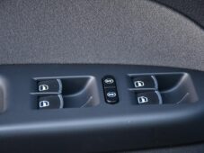 Volkswagen Touran 1.6TDi 77kW TAŽNÉ - 25