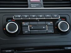Volkswagen Touran 1.6TDi 77kW TAŽNÉ - 31