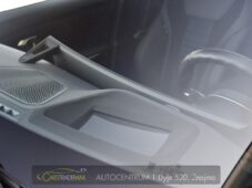 BMW Řada 3 320D XDRIVE M-SPORT ČR HUD - 53