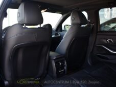BMW Řada 3 320D XDRIVE M-SPORT ČR HUD - 11