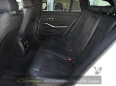 BMW Řada 3 320D XDRIVE M-SPORT ČR HUD - 12