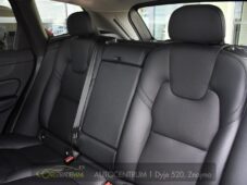 Volvo XC60 2.0T8 R-Desing RECHARGE - 13