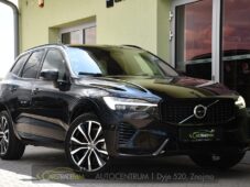 Volvo XC60 2.0T8 R-Desing RECHARGE - 6
