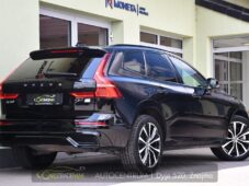 Volvo XC60 2.0T8 R-Desing RECHARGE - 4